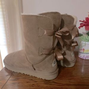 NEW UGG boots